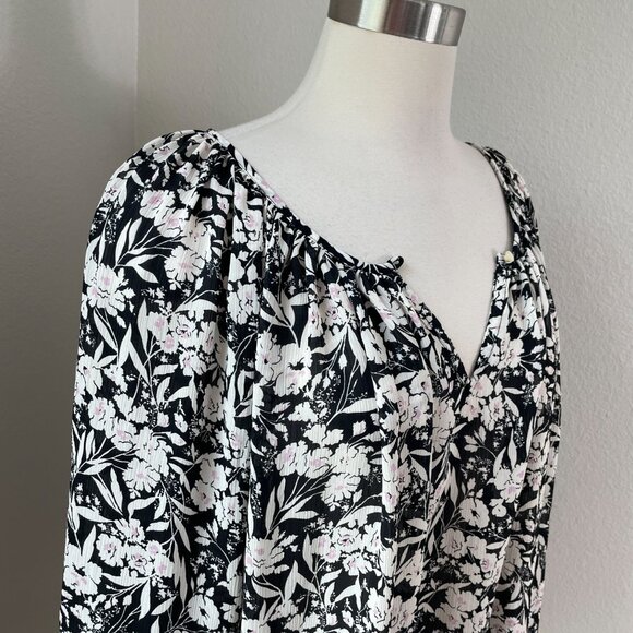 Chaps Womens Plus 2X Black White Boho Floral Ruffle Sleeve Blouse Shirt - Picture 2 of 11